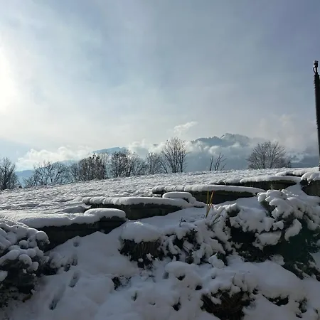 Garconniere Am Roemerweg Lägenhet *